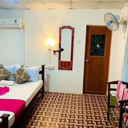 Sigiri Lakshan Home Stay 시기리야 외부 사진